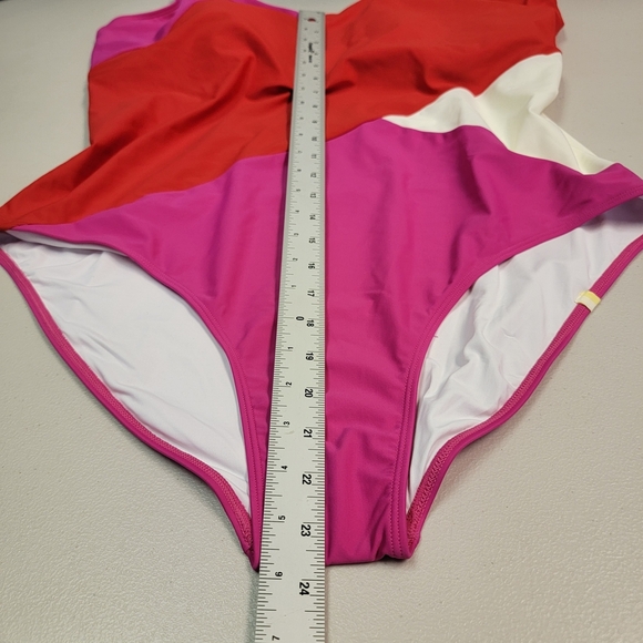 Summersalt The Marina One Piece Swim Bathing Suit Size 22 - Picture 3 of 5